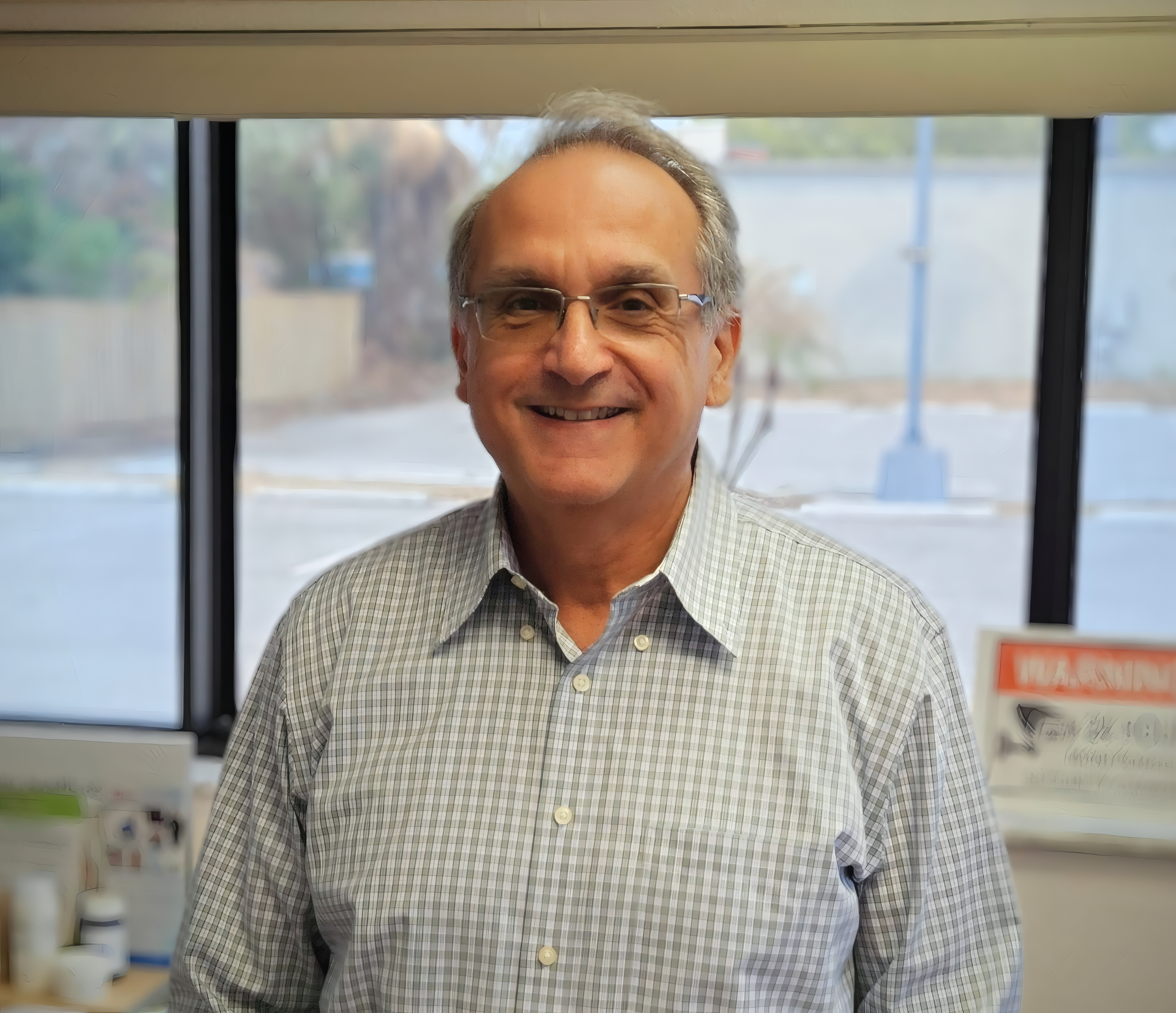 Dr. Walter Seifert, MD